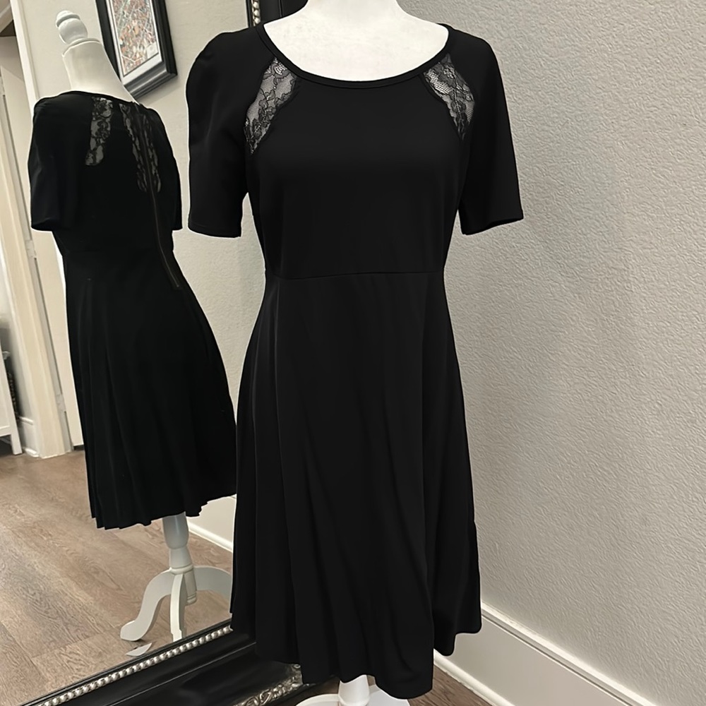 Nordstrom Collection Black Formal Lace Inlay Dress Zipper Back Size Medium